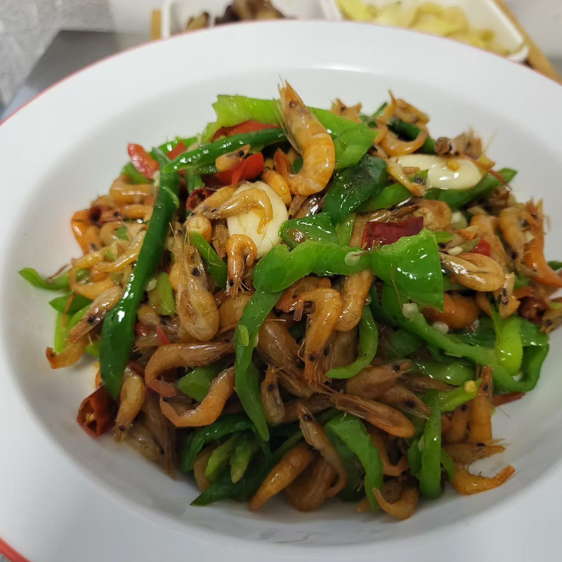 河虾炒辣椒