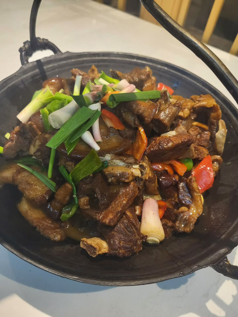 合肥金寨地道吊锅饭店