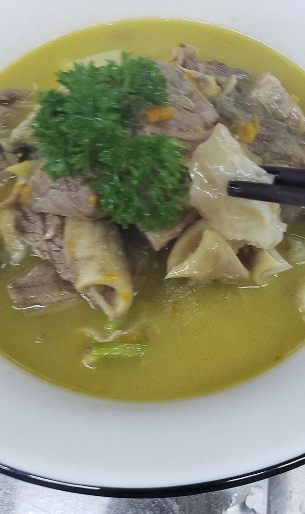 金寨吊锅土公鸡