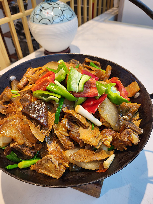 竹笋烧咸肉